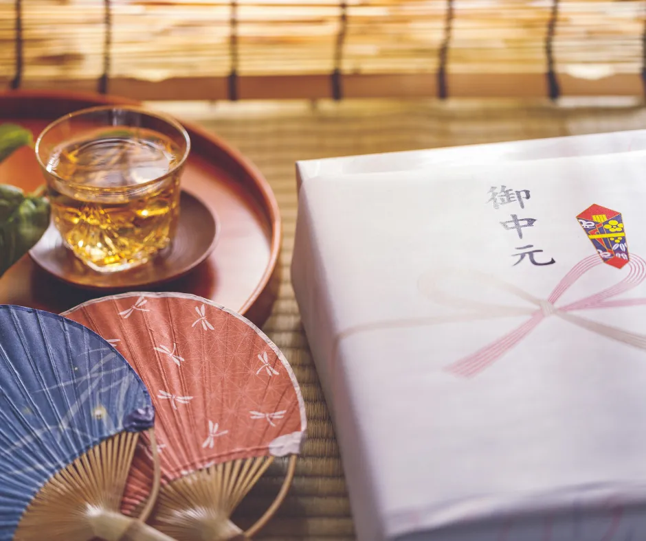 お中元とお盆の違いとは?贈る時期や地域差も紹介
